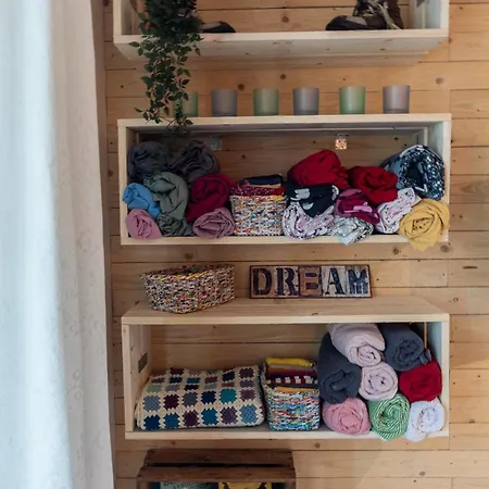 Apartment Happy